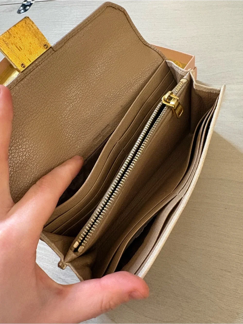 Miu Miu elegant miu
